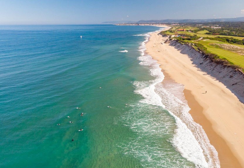 Praia da Barranha, Portugal